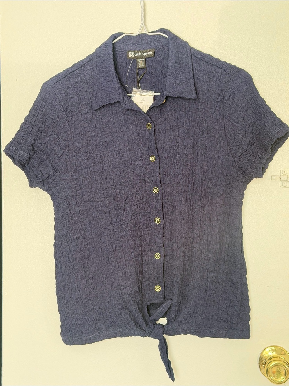 Cable & Gauge Textured Navy Button-Up Tie Hem Shirt
